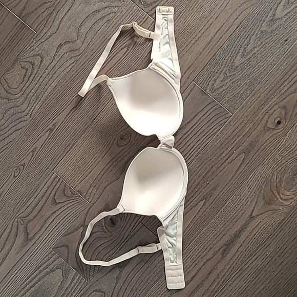 6 x NWOT Forever 21 Nude Underwire Bra - Picture 3 of 3